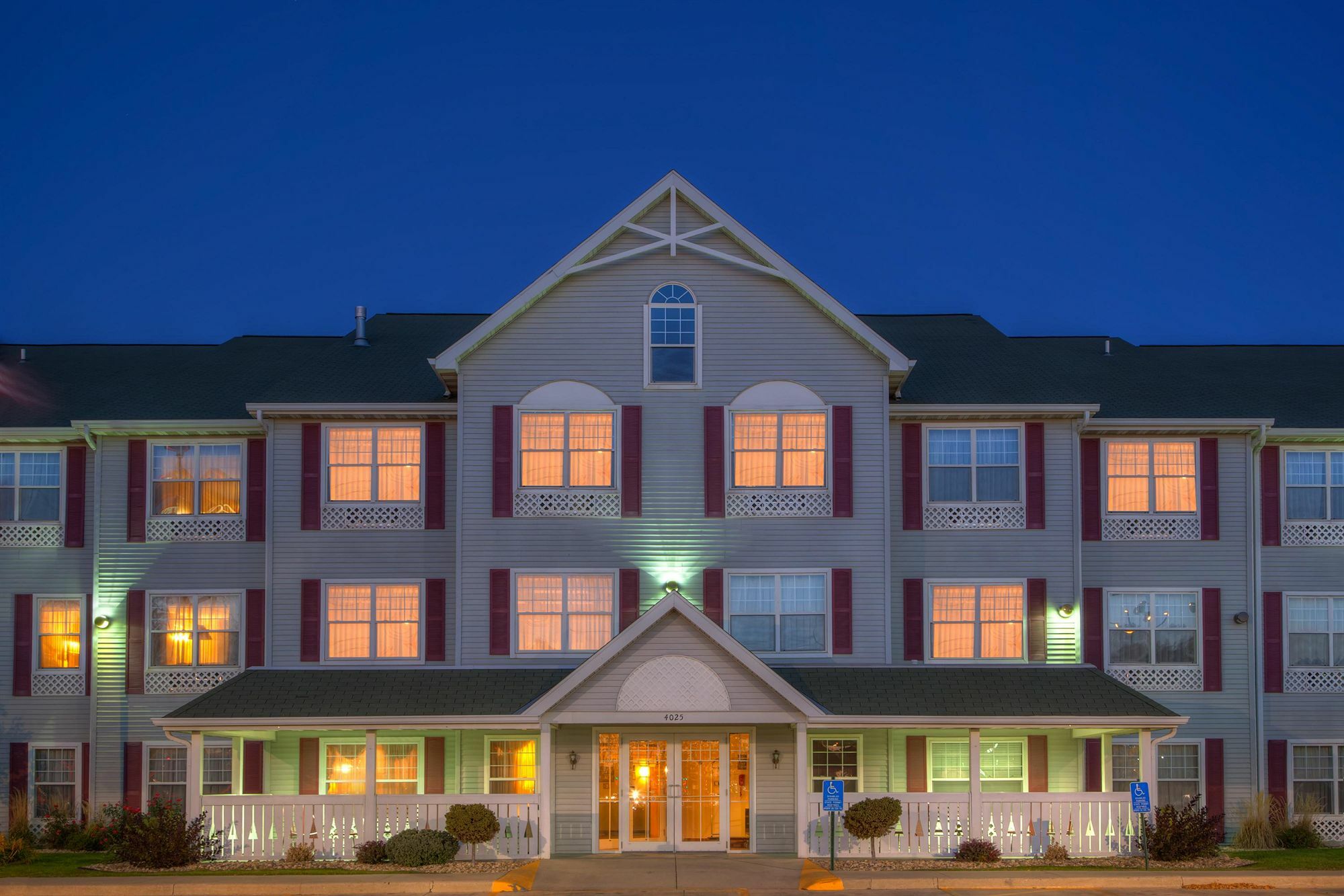 Country Inn & Suites By Radisson, Waterloo, Ia Exteriér fotografie